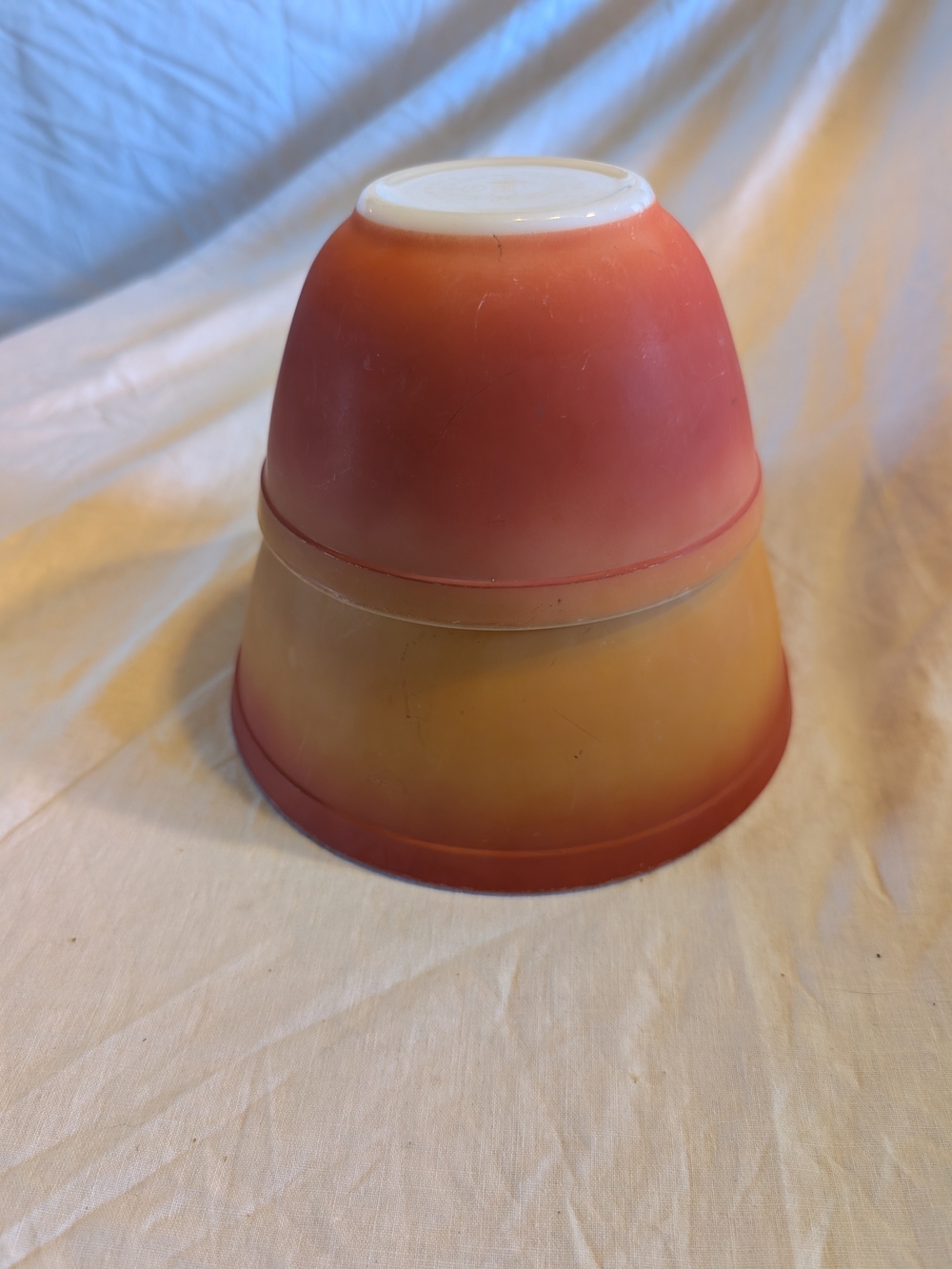 2/80$ Pyrex Two-Tone Mixing Bowls in Red and Yellow